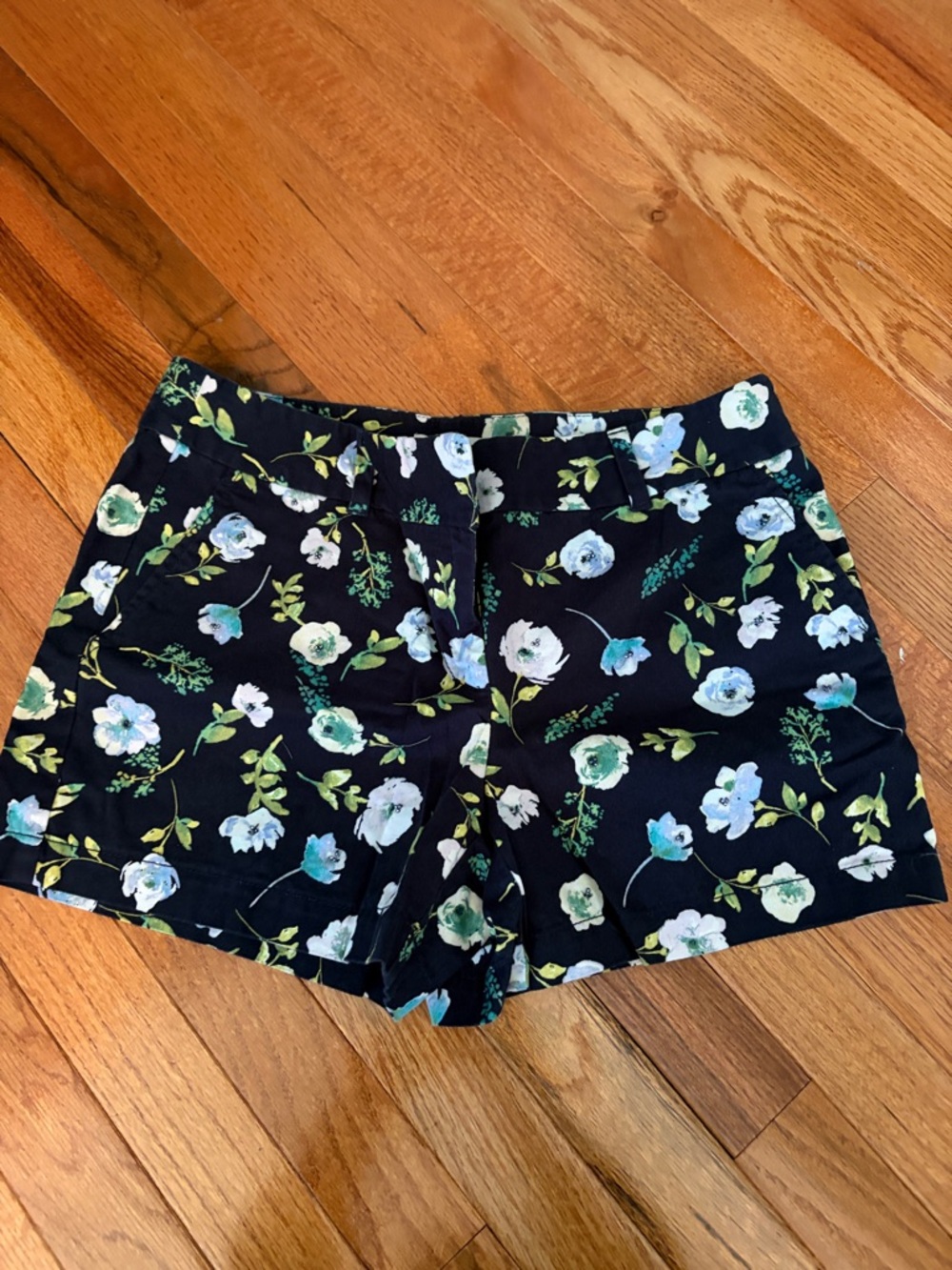 LOFT Navy Floral High-Waist Women's Shorts with Blue & Green Blooms